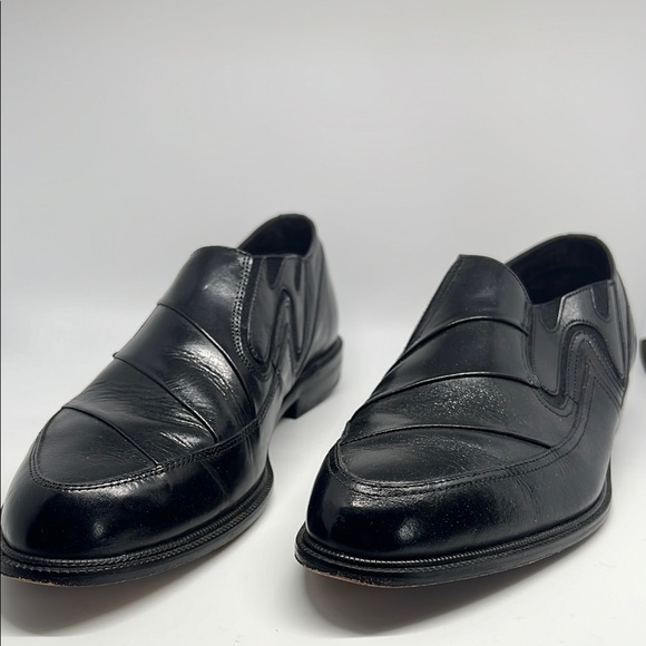 Giorgio Brutini Men's 8 1/2 Black Leather Shoes - Picture 2 of 11